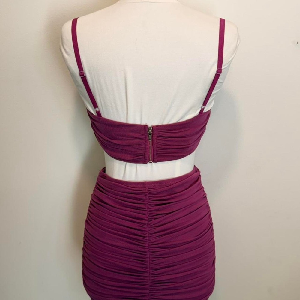 Magenta Ruched Two-Piece Set 💖🔥 - Picture 3 of 3